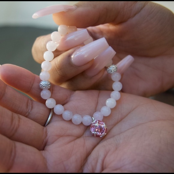 Pink crystal bracelet - Picture 1 of 3
